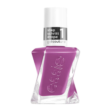 Strut with it 561 - Essie GC 2.0
